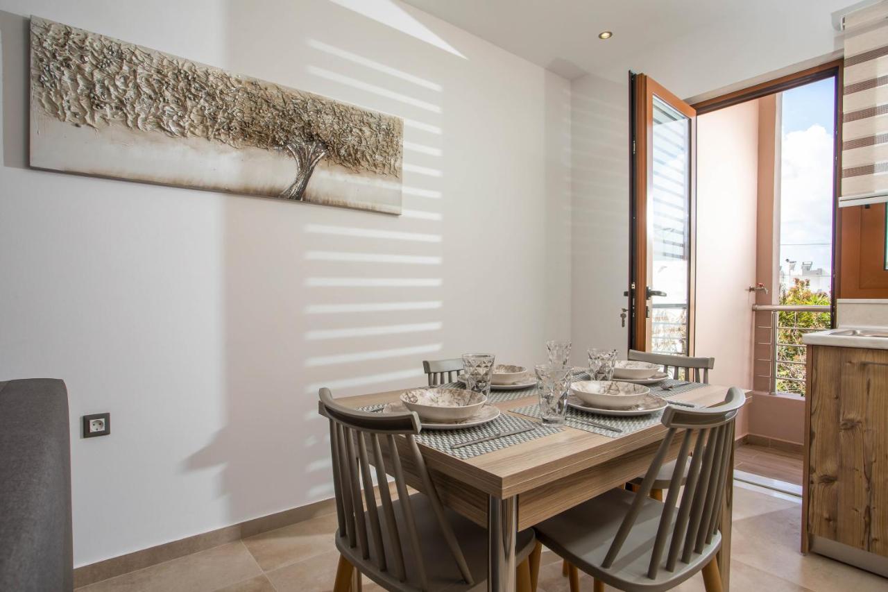 M&E Apartments Haraki Esterno foto